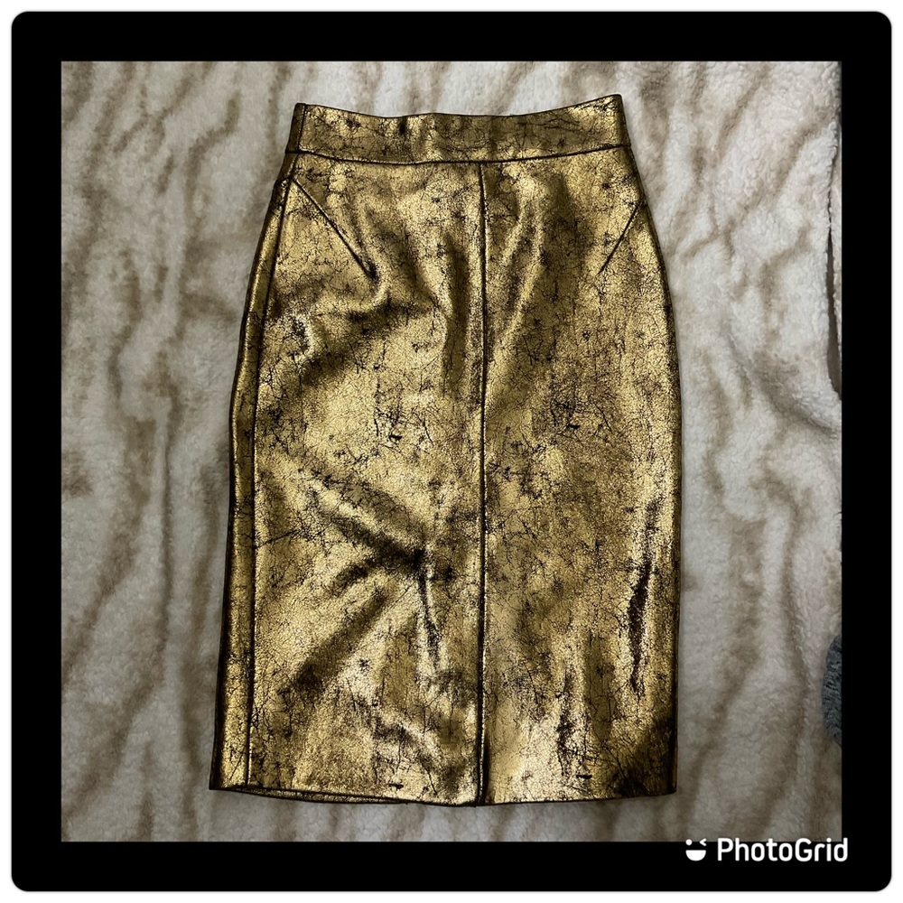 💕HP💕Gold/Black Leather “Crackled “ Look  Pencil Skirt NWT (RAOUL) also fits reg